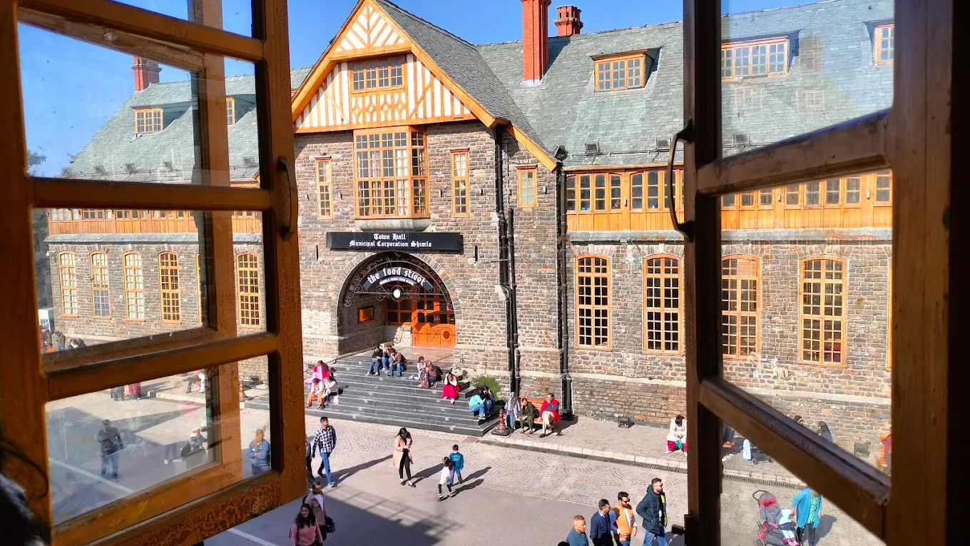 Wake & Bake – Best Family Cafe Restaurants in Shimla/Best Food/Best Coffee in Restaurant in Shimla